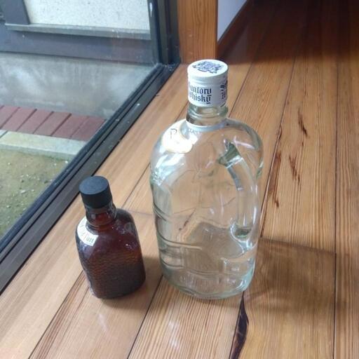 ☆値下げしました☆ 酒瓶 動物 毛皮 アンティーク 空き瓶
