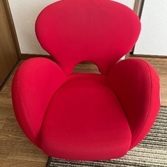 【値下げしました！】エアリーシェイプ　骨盤矯正　マッサージチェア