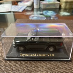ランドクルーザー100 ミニカーの画像