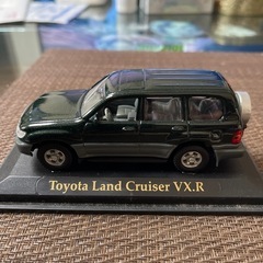 ランドクルーザー100 ミニカーの画像