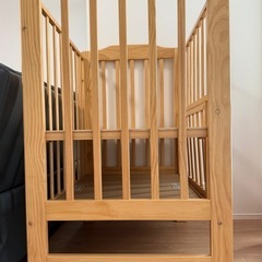 値下げ‼️
ベビーベッド（固敷布団もつけます‼️）の画像