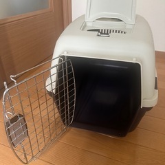 ペットキャリーの画像