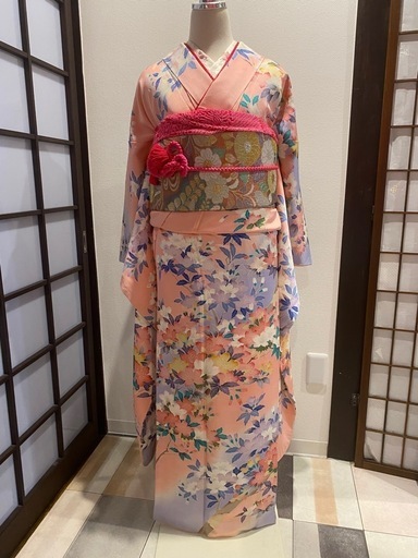 加賀友禅の本振り袖