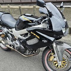 HONDA、VTR1000Fの画像