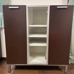 お引き取り限定でキャビネット