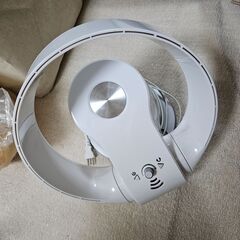 中古モニタ他小家電、小物をお譲りします（条件有）の画像