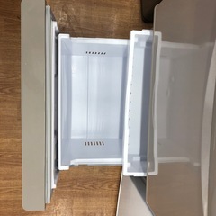 HITACHI（ヒタチ）3ドア冷蔵庫の画像