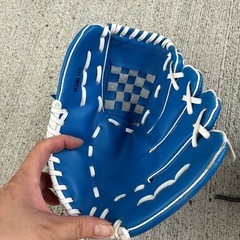野球　グローブ   2個セットの画像