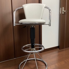 【中古】カウンターチェア2脚の画像