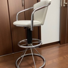 【中古】カウンターチェア2脚の画像