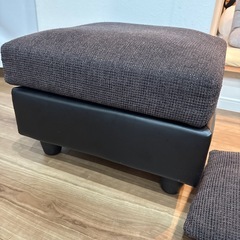 ソファー　オットマンの画像