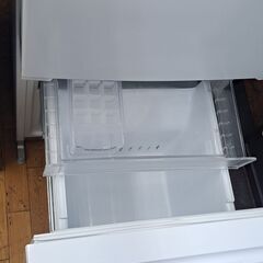 【リサイクルショップどりーむ鹿大前店】　No.1864　冷蔵庫　ワールプールジャパン　2021年製　156L　お手頃価格で販売中ですよ🎵の画像