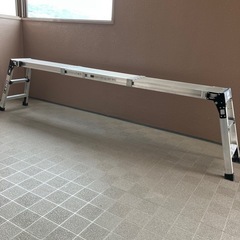 天板伸縮足場台の画像