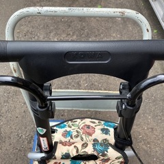 座れるタイプ の シルバーカー TacaoF OD-36 手押し車 幸和製作所 　usedの画像
