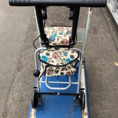 座れるタイプ の シルバーカー TacaoF OD-36 手押し車 幸和製作所 　usedの画像