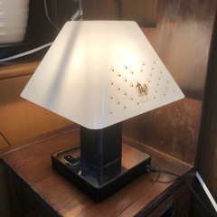 条件付無料💡照明ランプ枕元に！
