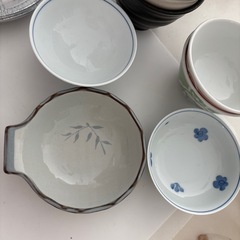 食器の画像