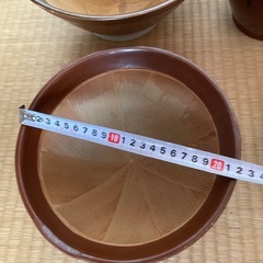 すり鉢、重し、丸壺の画像