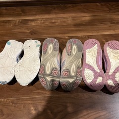 スニーカー　18センチ　3足の画像