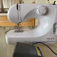 【美品】アックスヤマザキミシン　FL-565