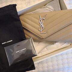 【美品】Yves Saint Laurent  イヴサンローラン...