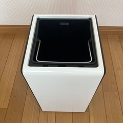 ★【お取引決定】ダストボックス　　モノトーンの画像