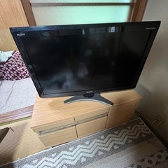 テレビとテレビ台