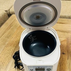 炊飯器、3.5合の画像