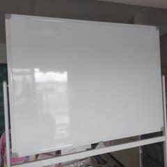 【お譲り先が決まりました】両面ホワイトボードの画像