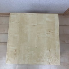 IKEA テーブルの画像