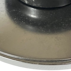 食卓用回転木製テーブルの画像