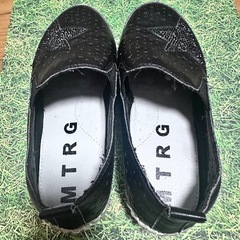 値下げ🚨⭐️キラキラ付きスニーカー⭐️の画像