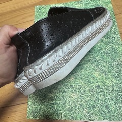 値下げ🚨⭐️キラキラ付きスニーカー⭐️の画像