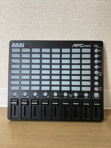 Akai LPK25 APC mini セット楽曲制作打ち込みデジタル音楽曲作り