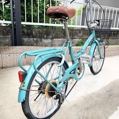 折りたたみ自転車の画像