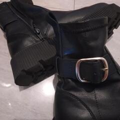 ZARA 　21 ブーツの画像