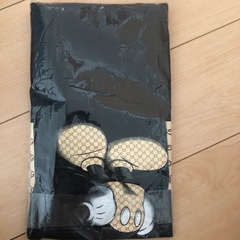 グッチTシャツの画像