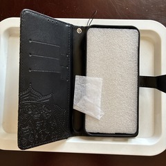 手帳型ケース　iPhone15  未使用の画像
