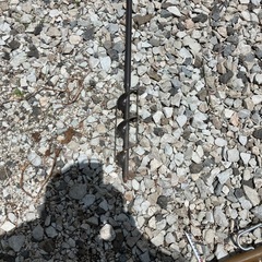 土に穴を掘る物 その2の画像