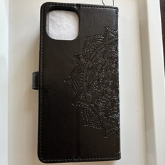 手帳型ケース　iPhone15  未使用の画像