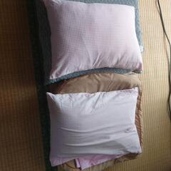 枕　2つ