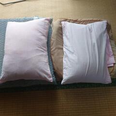 枕　2つの画像