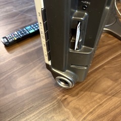 SHARP シャープ AQUOS 液晶カラーテレビ　の画像