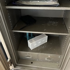 有料で処分してくださる方。大型金庫。の画像