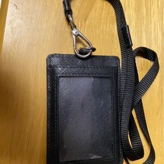 PRADA SAFFIANO トライアングル パスケース カードケースの画像