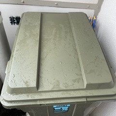 新輝合成 トンボ ゴミ箱 連結可能 70リットル カーキグリーン 幅48×奥行36.5×高さ60cm 蓋付き 分別 丈夫 屋外 ベランダ 大きい アウトドア 日本製の画像
