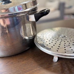 蒸し鍋 の画像