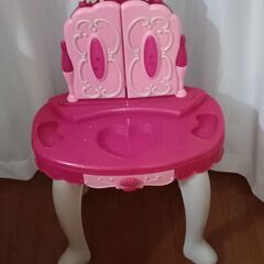 【無料】キッズドレッサーの画像
