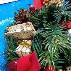 クリスマスリースの画像