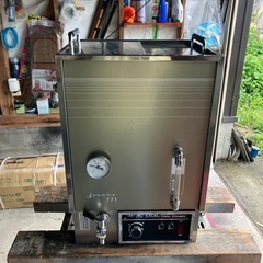 理容室プロ用　日鈑工業株タオルスチーマー